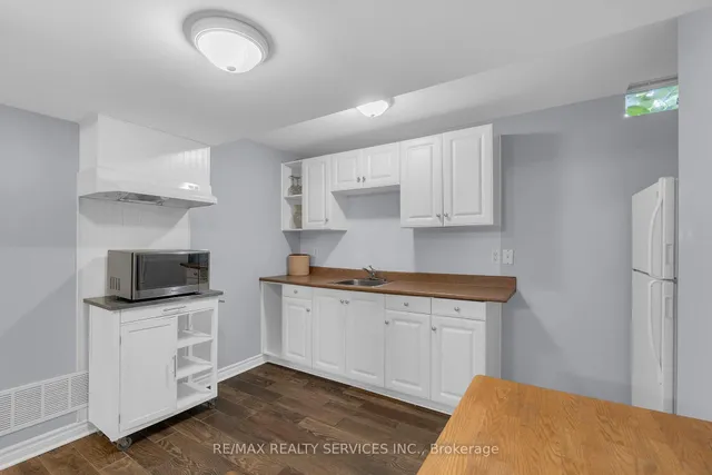 Additional image 39 of 130 Porchlight Rd