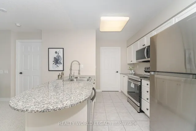 Additional image 10 of 1720 Eglinton Ave Unit 610