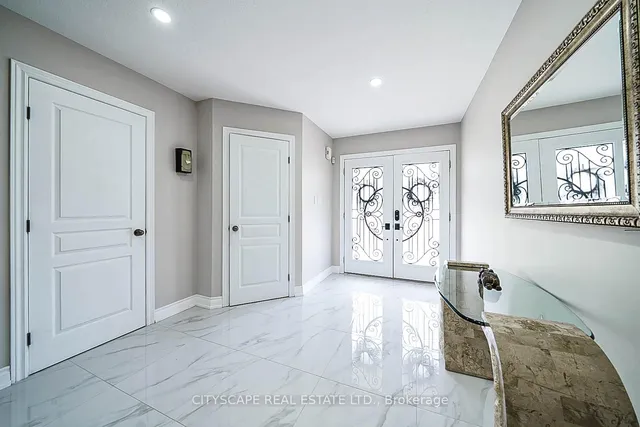 Additional image 3 of 19 Staples Lane