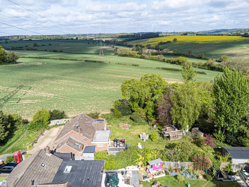 Additional image 18 of Cheverells Close, Markyate, Hertfordshire, AL3