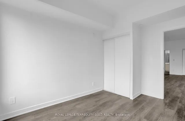 Additional image 10 of 1440 Clarriage Crt Unit 518