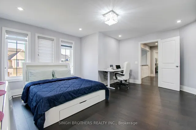 Additional image 33 of 15 Degrey Dr