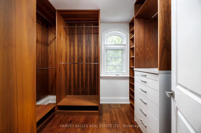 Additional image 31 of 38 Westmount Park Rd