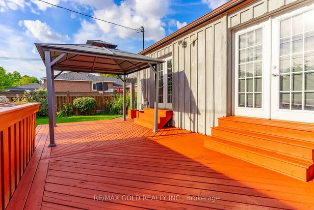 Additional image 40 of 39 Ascot Ave