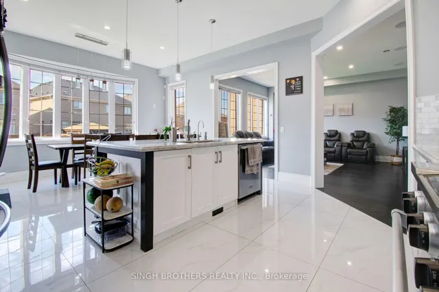 Additional image 16 of 15 Degrey Dr