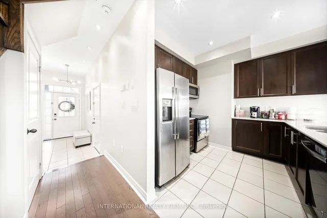 Additional image 4 of 8 Hogan Manor Dr