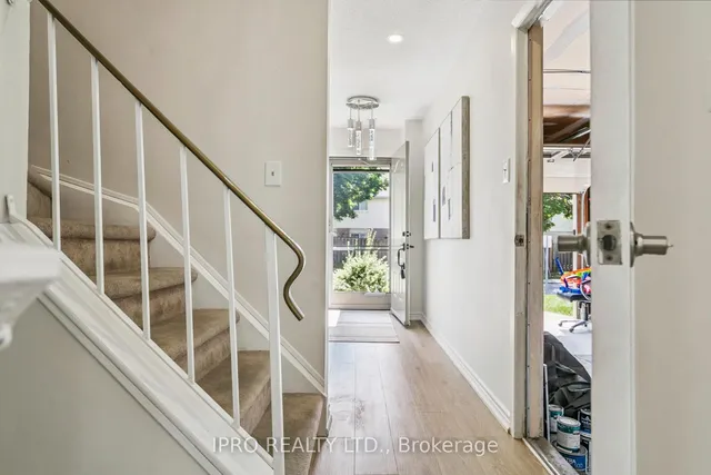 Additional image 17 of 3455 Caplan Cres Unit 3