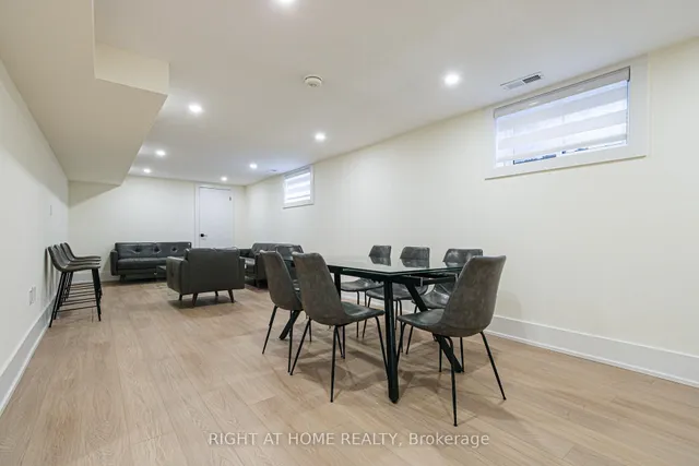 Additional image 32 of 584 WALKERS Line