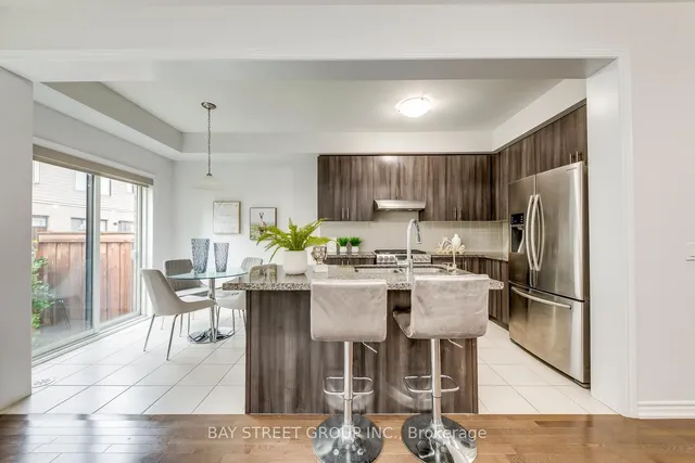 Additional image 11 of 371 Athabasca Common