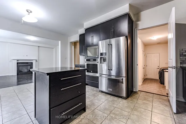 Additional image 14 of 61 Bucksaw St