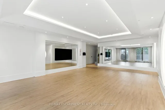 Additional image 26 of 2007 James St Unit 1604