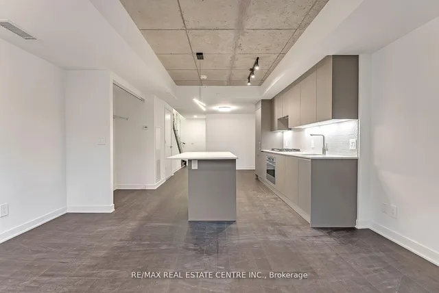 Additional image 8 of 7 Watkinson Ave