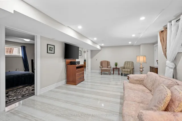 Additional image 36 of 23 Hillside Dr