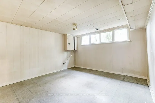 Additional image 33 of 97 Mc Roberts Ave