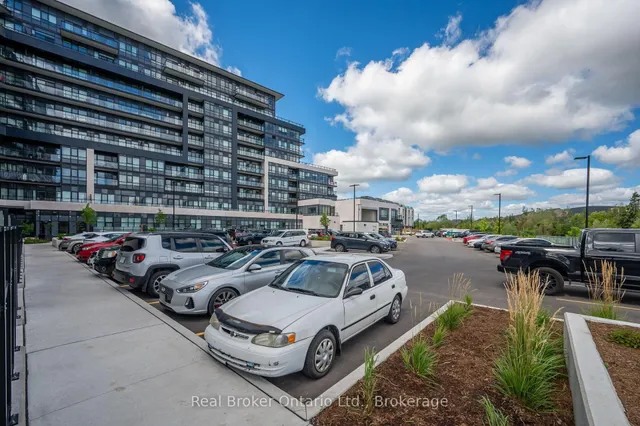 Additional image 45 of 395 Dundas St Unit 718