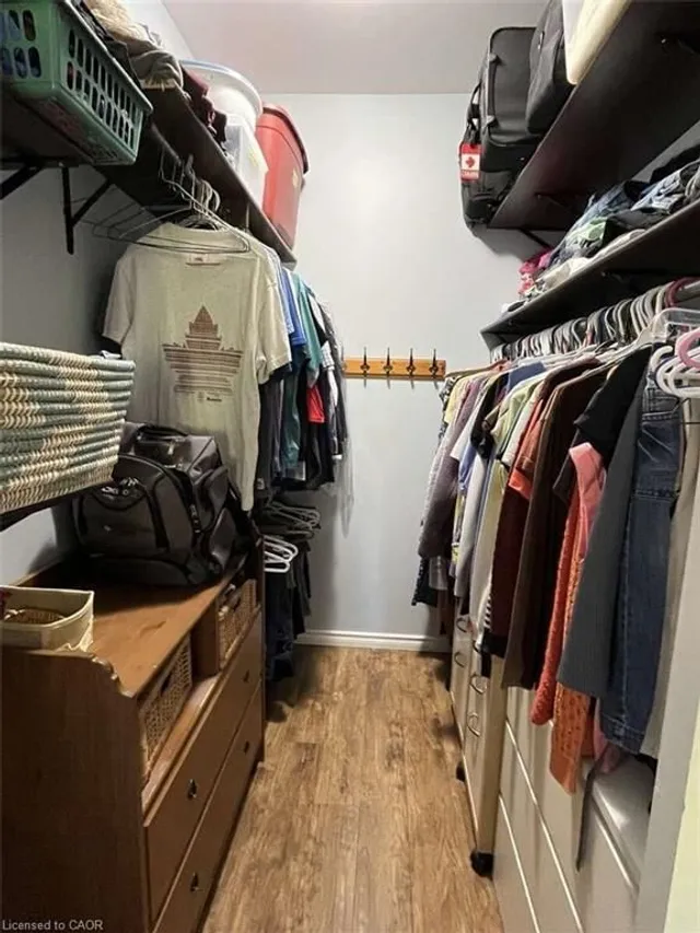 Additional image 44 of 915 Governors Rd