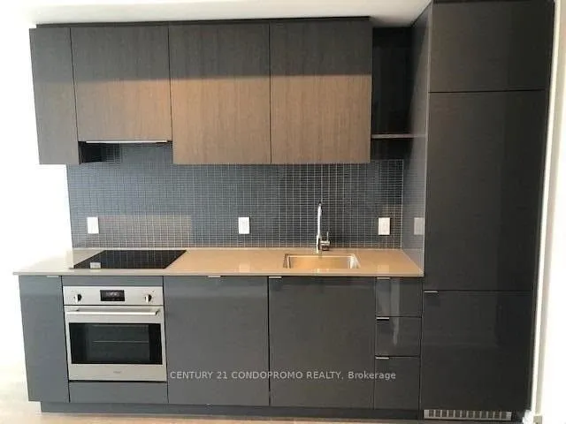 Additional image 5 of 161 Roehampton Ave Unit 2912