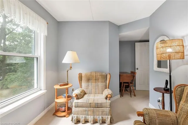 Additional image 27 of 2040 Cleaver Ave