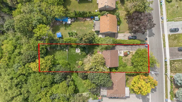 Additional image 3 of 6954 Justine Dr