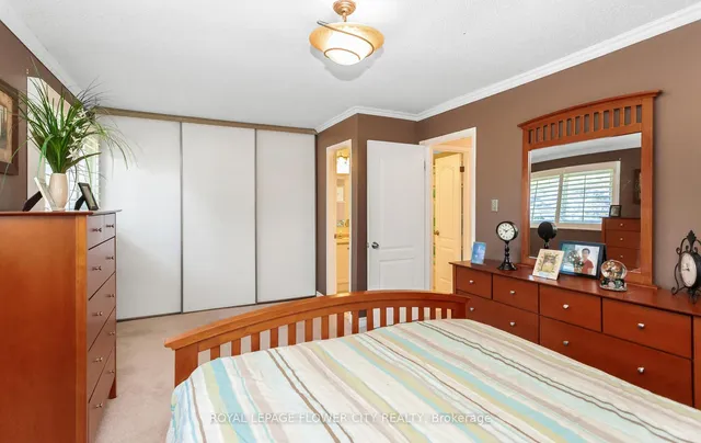 Additional image 29 of 41 Chipstead Ave