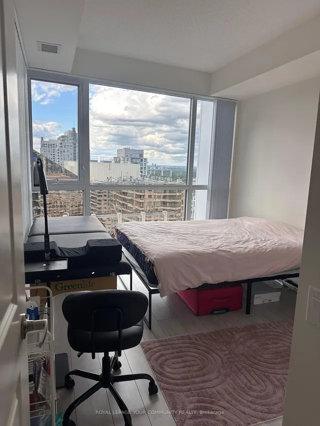 4955 Yonge St Unit 2818