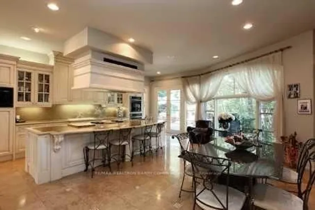 Additional image 8 of 340 Riverview Dr
