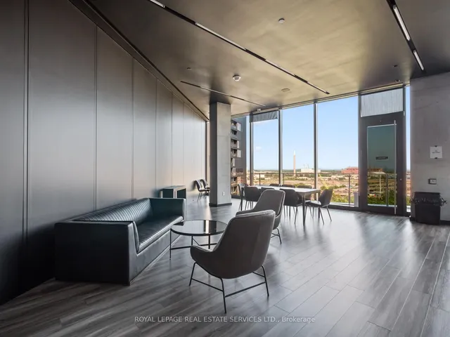 Additional image 39 of 21 Lawren Harris Sq Unit 904