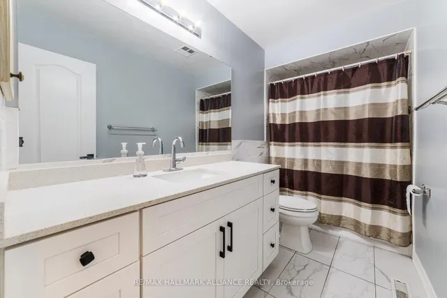 Additional image 20 of 365 Turnberry Cres