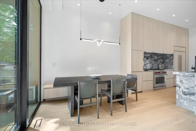 Additional image 14 of 31 Redwood Ave