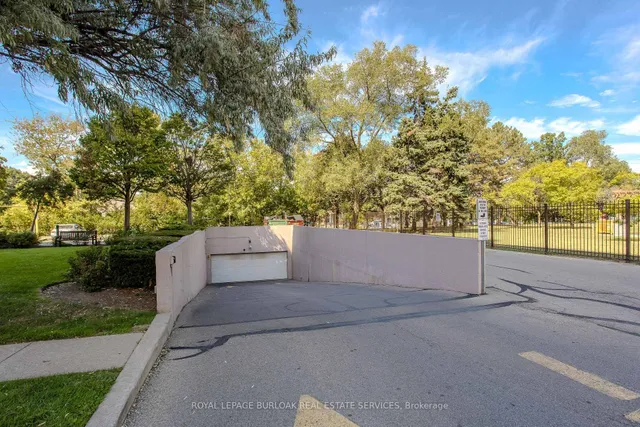 Additional image 43 of 975 Warwick Crt Unit 1510