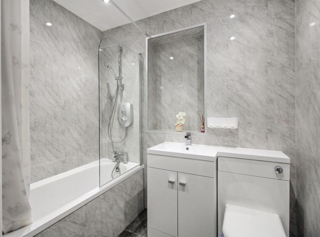 Additional image 13 of Roslin Place, Aberdeen