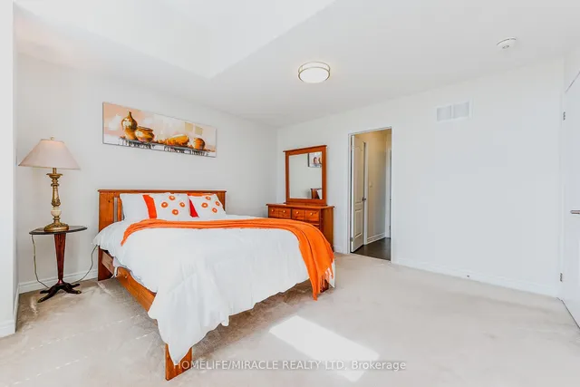 Additional image 30 of 122 Bonnie Braes Dr