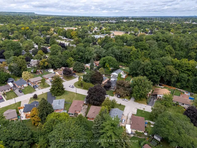 Additional image 39 of 1392 Royal Dr