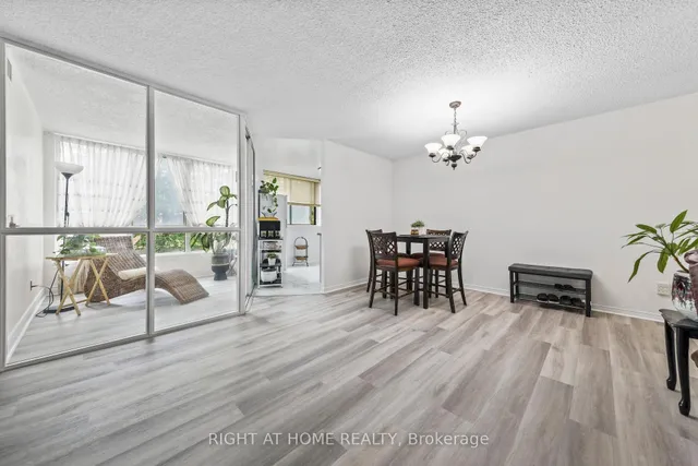 Additional image 8 of 1665 Victoria Park Ave Unit 206