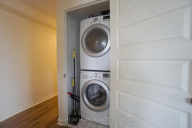 Additional image 36 of 215 Queen St Unit 509