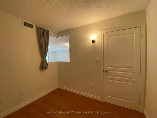 Additional image 22 of 801 Bay St Unit 902