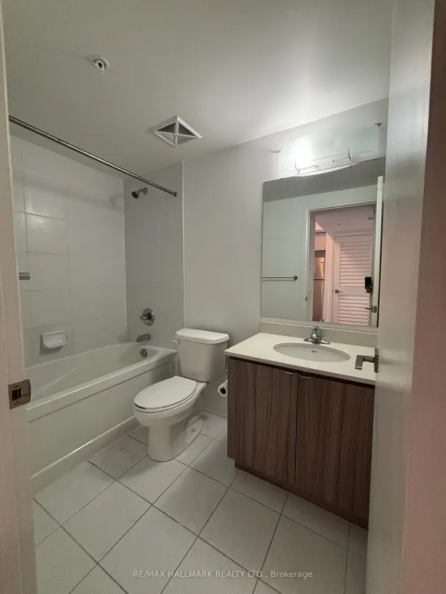 Additional image 8 of 408 Browns Line Unit 208