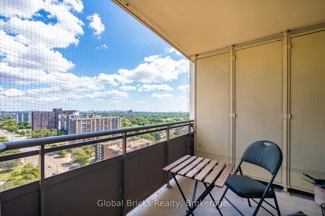 Additional image 43 of 380 Dixon Rd Unit 1904