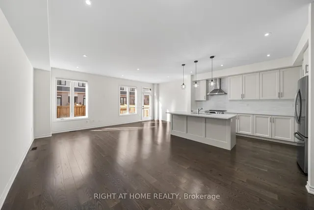 Additional image 6 of 471 Bergamot Ave