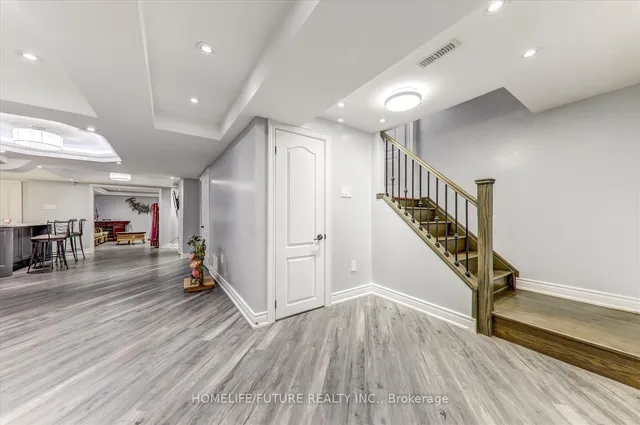 Additional image 30 of 28 Billancourt Cres