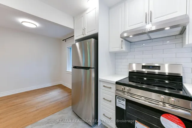 Additional image 14 of 150 Upper Canada Dr