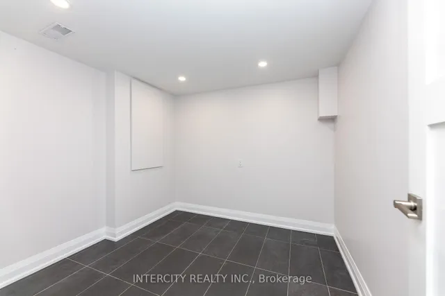 Additional image 40 of 19 Marowyne Dr