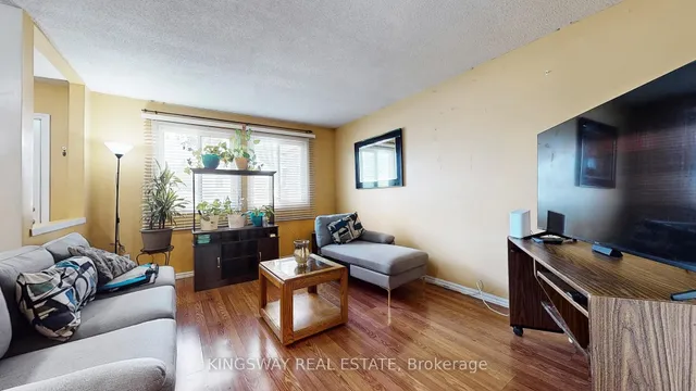 Additional image 5 of 105 Hansen Rd Unit 111