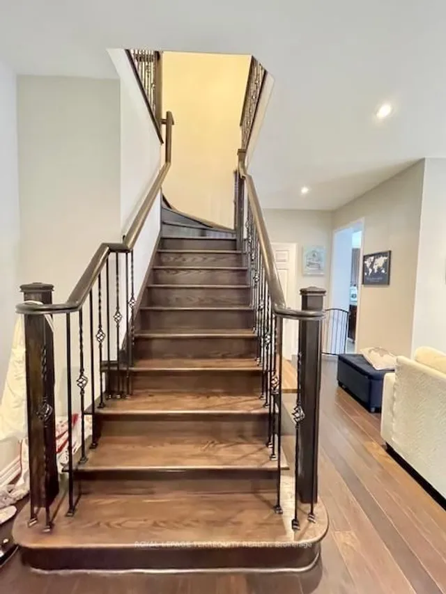 Additional image 23 of 4605 Keystone Cres