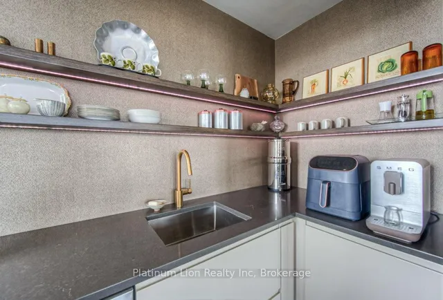 Additional image 29 of 36 James St Unit 1102