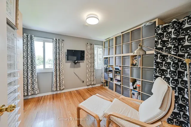 Additional image 28 of 2 Fontaine Crt