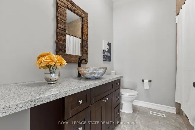 Additional image 45 of 43 Third Rd