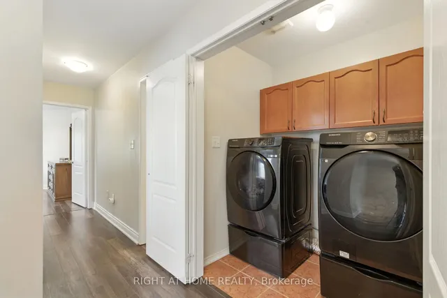 Additional image 39 of 1233 Lamont Cres