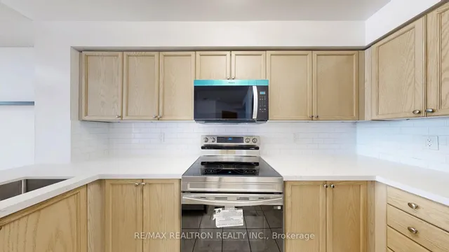 Additional image 25 of 21 Hillcrest Ave Unit 2007