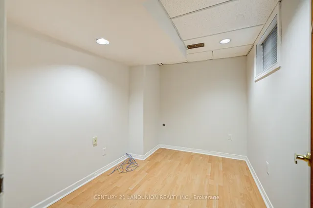 Additional image 35 of 12B Burnt Bark Dr